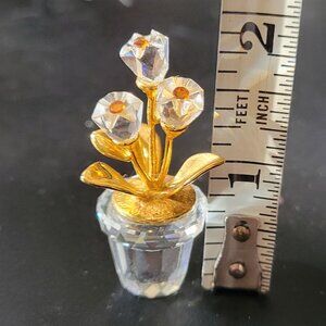 Swarovski 🦢 Swan Signed Crystal Spring Flowers 🌹🌹 in Pot / Vase w/ Gold Trims